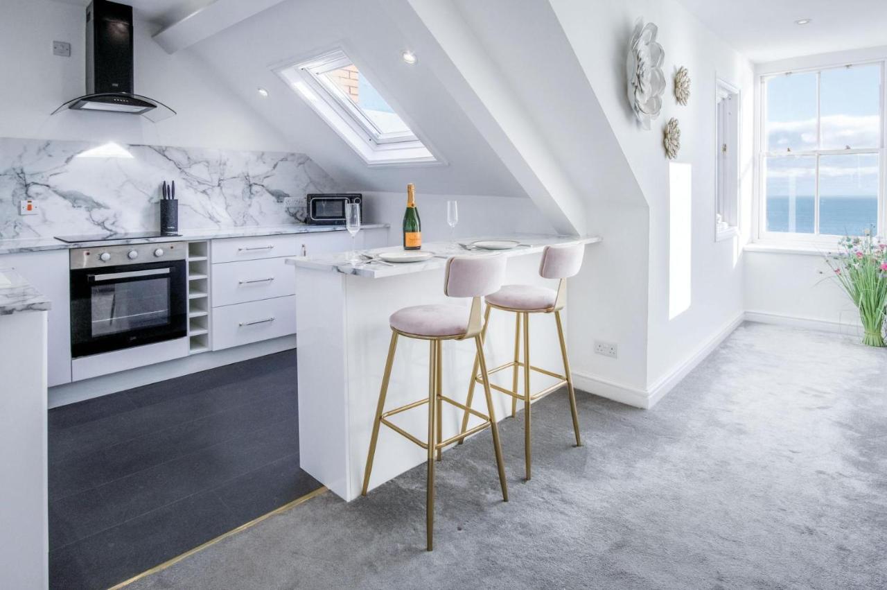 The Penthouse - Luxury 1 Bed - Panorama - Tenby Eksteriør billede